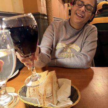 Antonio's Trattoria - Fine wine - Italian Near Me - Bronx, New York
