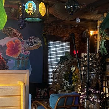 The Honu - I love their decorations. - Hawaiian Near Me - Dunedin, Florida