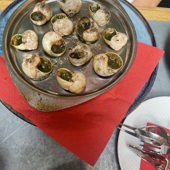 Maison Rouge - Escargot - Brasseries Near Me - Paris, 75 Maison Rouge - Escargot - Brasseries Near Me - Paris, 75