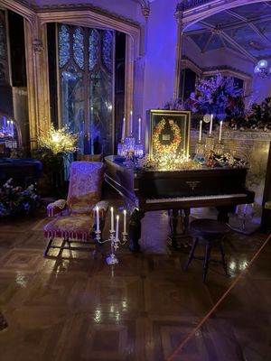 Lyndhurst Mansion by null