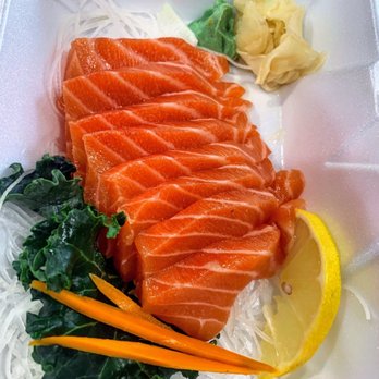 Kaze Sushi - Salmon sashimi. Big pieces! - Sushi Bars Near Me - Palmdale, California