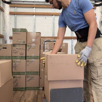Moving With A Vision - Handled with care! - Movers Near Me - Edison , New Jersey Moving With A Vision - Handled with care! - Movers Near Me - Edison , New Jersey