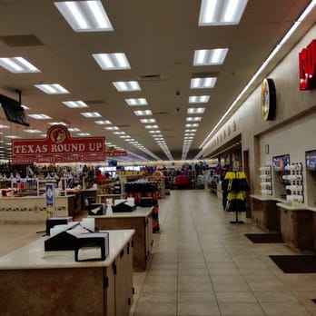 Buc-ee's - Inside store - Gas Stations Near Me - Terrell, Texas Buc-ee's - Inside store - Gas Stations Near Me - Terrell, Texas