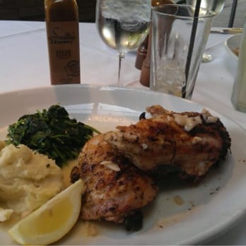 Smitty's Grill - Organic chicken! W/ mashed potatoes and spinach. - American Near Me - Pasadena, California Smitty's Grill - Organic chicken! W/ mashed potatoes and spinach. - American Near Me - Pasadena, California