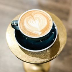 Tolle Lege Coffeebar - Caramel latte
