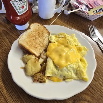 Bridgeview Diner - Absolutely awesome #2 omelet! - Burgers Near Me - Mackinaw City, Michigan Bridgeview Diner - Absolutely awesome #2 omelet! - Burgers Near Me - Mackinaw City, Michigan