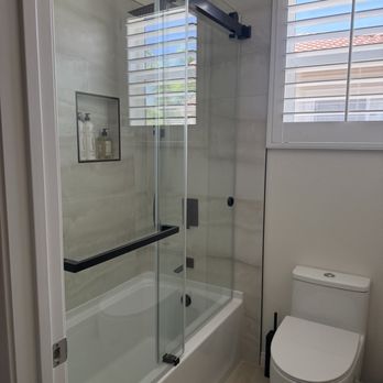OC Elite Remodeling - Guest bathroom - General Contractors Near Me - Mission Viejo, California
