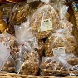 Stever's Candies - World's best peanut brittle
