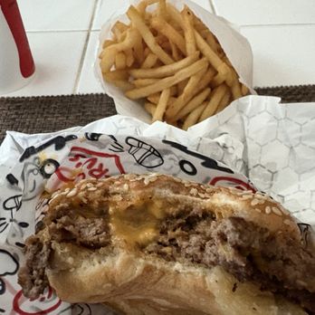 Irv's Burgers - Burgers Near Me - Torrance, California
