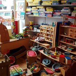 Kindersachen aus 2 Hand