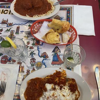 Palermo Italian Restaurant - Lasagna and spaghetti - Italian Near Me - Los Angeles, California Palermo Italian Restaurant - Lasagna and spaghetti - Italian Near Me - Los Angeles, California