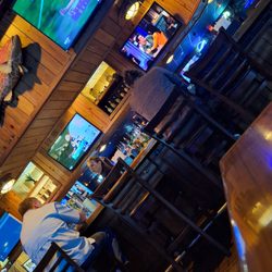 Miller's Ale House - Great little bar like restaurant for lunch