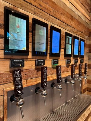Off The Wall Craft Beer & Wine by null