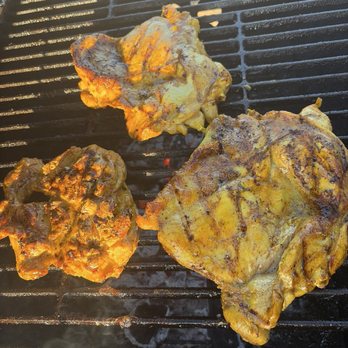 Carnes Y Mariscos Luis - Chicken - Seafood Markets Near Me - Hesperia, California Carnes Y Mariscos Luis - Chicken - Seafood Markets Near Me - Hesperia, California