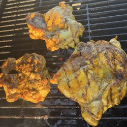 Carnes Y Mariscos Luis - Chicken