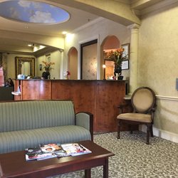 The Heartbeat Clinic - Nice waiting area with TVs and free water bottles.