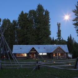 North Fork Hostel & Inn