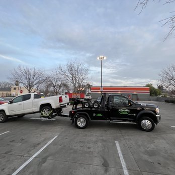Supreme Towing - Let's go call if need a tow 559-614-6577 - Roadside Assistance Near Me - Clovis, California Supreme Towing - Let's go call if need a tow 559-614-6577 - Roadside Assistance Near Me - Clovis, California
