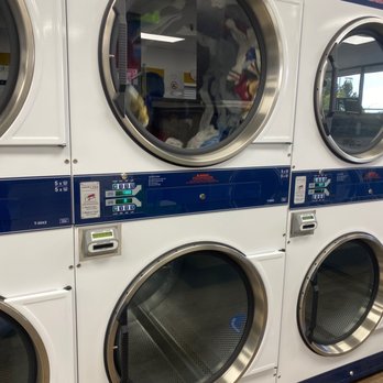 Safi Laundry - New Dryers. - Laundromat Near Me - San Jose, California Safi Laundry - New Dryers. - Laundromat Near Me - San Jose, California