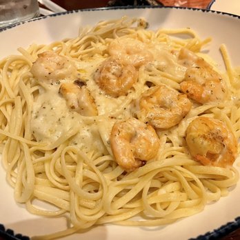 Red Lobster - Linguini Alfredo with Shrimp - delicious, rich, creamy, filling. Pasta cooked al dente just right. - Seafood Near Me - Christiansburg, Virginia Red Lobster - Linguini Alfredo with Shrimp - delicious, rich, creamy, filling. Pasta cooked al dente just right. - Seafood Near Me - Christiansburg, Virginia