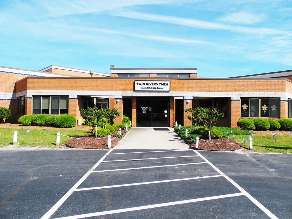 TWIN RIVERS YMCA Updated October 2024 14 Photos & 14 Reviews 100