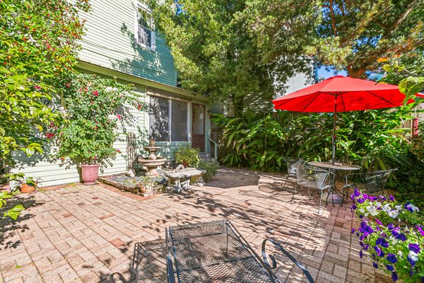 Garden District Bed and Breakfast by null