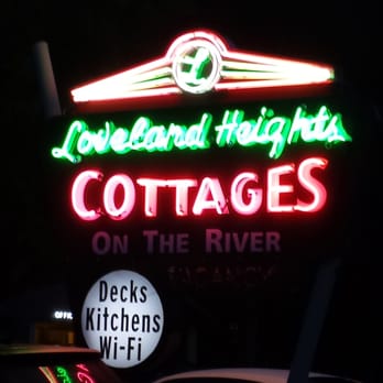 Loveland Heights Cottages - This neon sign is original from the 40s - Hotels Near Me - Estes Park, Colorado Loveland Heights Cottages - This neon sign is original from the 40s - Hotels Near Me - Estes Park, Colorado