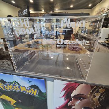 Iruda Cafe - Mochi donuts - Themed Cafes Near Me - Tacoma, Washington