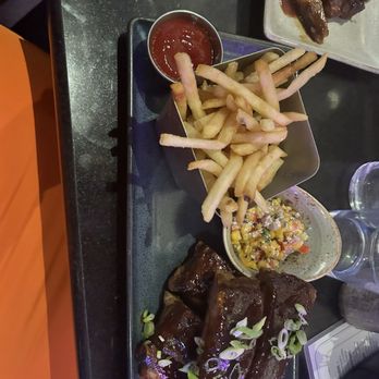 Cafe Americano - American Near Me - Miami Beach, Florida
