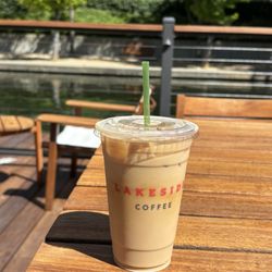 Iced oatmilk latte