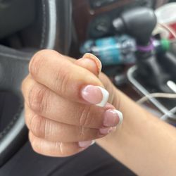 Ava Nails - All acrilic by my skin under nail