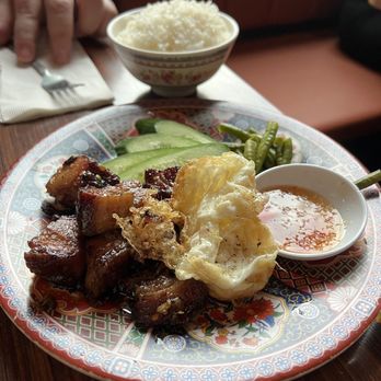 Eem - Smoke Pork rice - Cocktail Bars Near Me - Portland, Oregon