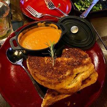 Brick and Bourbon - French Onion Grilled Cheese - Cocktail Bars Near Me - Eden Prairie, Minnesota Brick and Bourbon - French Onion Grilled Cheese - Cocktail Bars Near Me - Eden Prairie, Minnesota