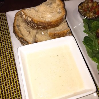DiWine - Wine Bars Near Me - Astoria, New York