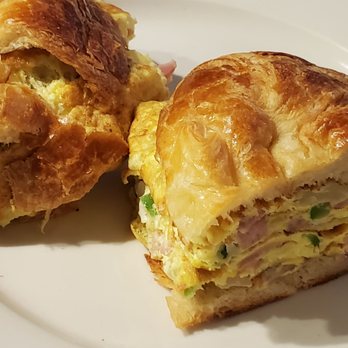 Deluxe Diner - Western omelet croissant sandwich - Cafes Near Me - Newark, New Jersey