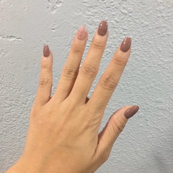 VIP Nails & Spa - Nail Salons Near Me - Burbank, Illinois