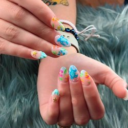 Bee Shine Nail Bar