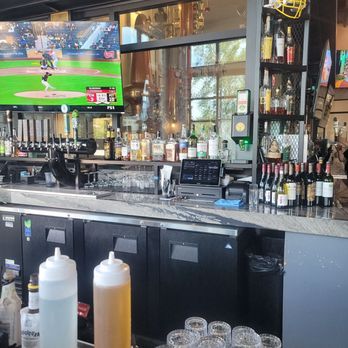 Hendos Barrel House - My check was dropped before my beer arrived... some welcome!! - Steakhouses Near Me - Temecula, California Hendos Barrel House - My check was dropped before my beer arrived... some welcome!! - Steakhouses Near Me - Temecula, California