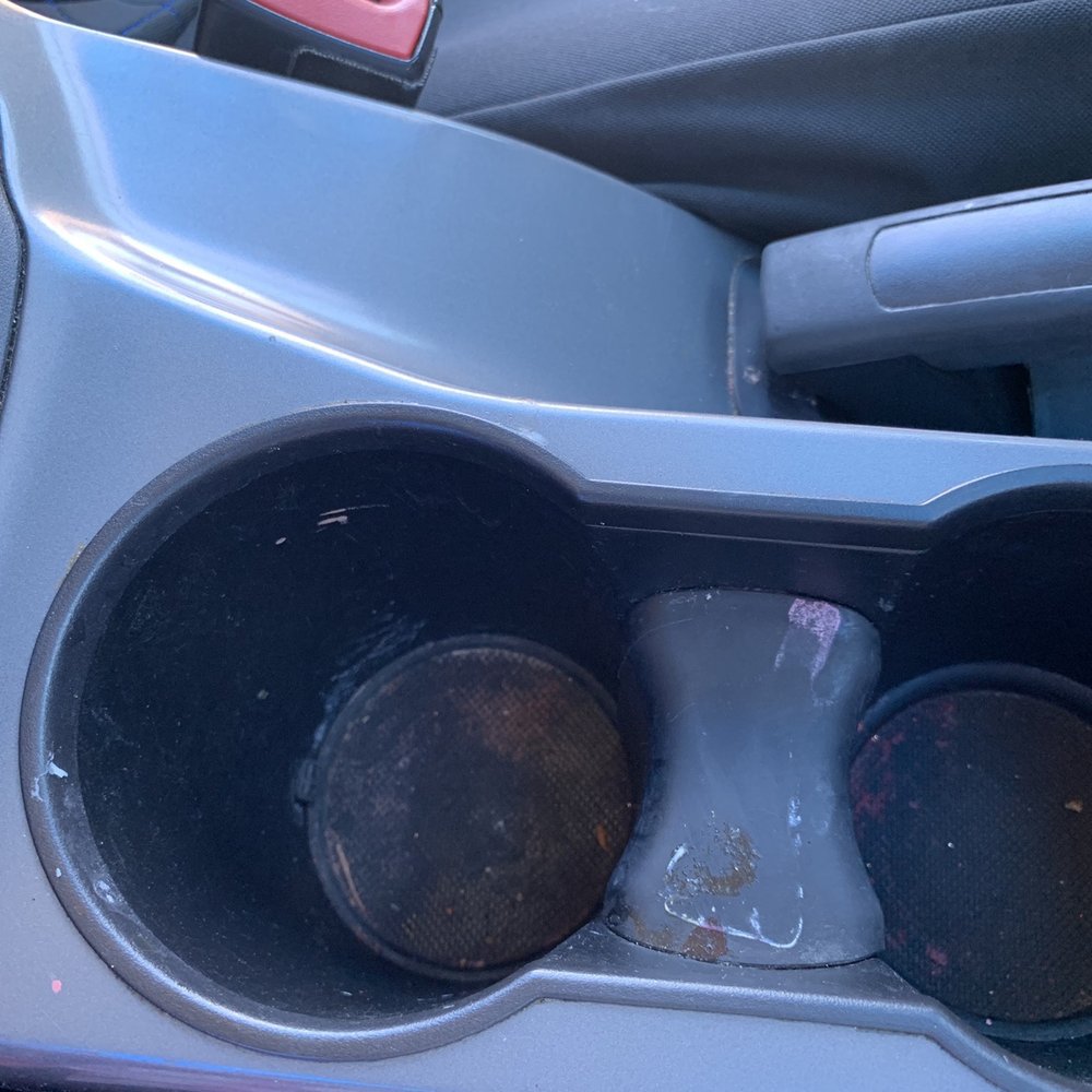 Chevron - Center cup holder, the middle piece is removable - Convenience Stores Near Me - Las Vegas, Nevada