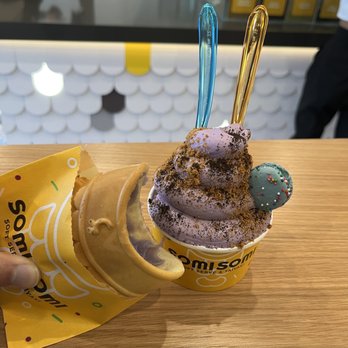 Somisomi - Ice Cream & Frozen Yogurt Near Me - Bellevue, Washington