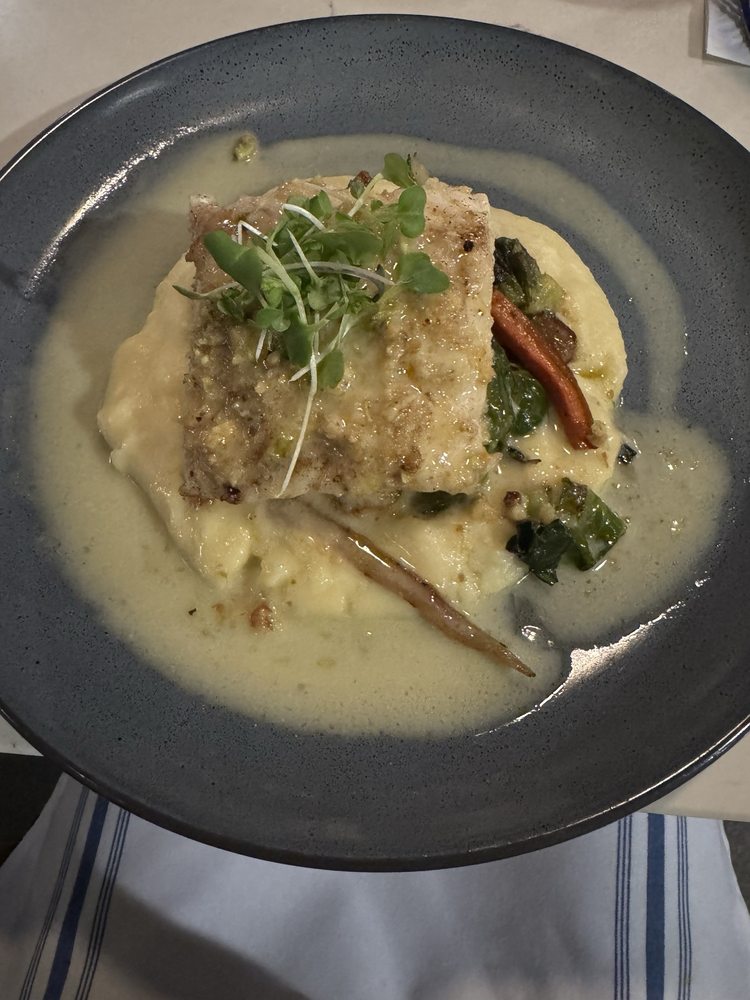Zuzul Coastal Cuisine