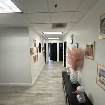 Reign Beauty Studio - Lobby entrance to suites - Skin Care Near Me - Norco, California Reign Beauty Studio - Lobby entrance to suites - Skin Care Near Me - Norco, California