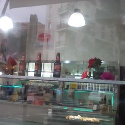 Living Cafe' - Il bar visto dall'esterno