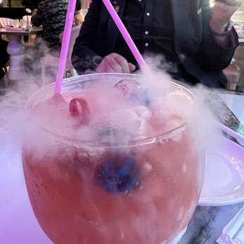 Sugar Factory Foxwoods - American Near Me - Mashantucket, Connecticut Sugar Factory Foxwoods - American Near Me - Mashantucket, Connecticut