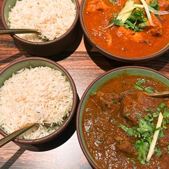 BarNaan - Chicken vindaloo and lamb Chettinad - Indian Near Me - Brookfield, Connecticut BarNaan - Chicken vindaloo and lamb Chettinad - Indian Near Me - Brookfield, Connecticut