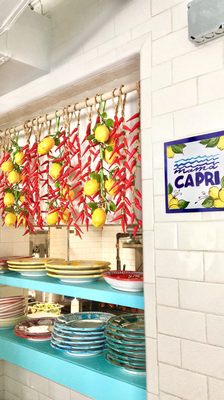 Mama Capri by null