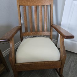 Pete's Upholstery Shop