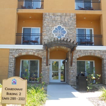 Vino Bello Resort - Resorts Near Me - Napa, California