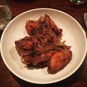 Metacom Kitchen - Coriander wings with sweet onions - New American Near Me - Warren, Rhode Island