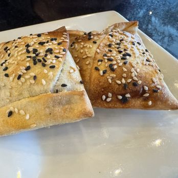 Kusan Bazaar | Silk Road Grill & Noodles 龟兹集市 - Samsa 2 pieces for $7.95 (This is on the pricy side) - Halal Near Me - Milpitas, California Kusan Bazaar | Silk Road Grill & Noodles 龟兹集市 - Samsa 2 pieces for $7.95 (This is on the pricy side) - Halal Near Me - Milpitas, California